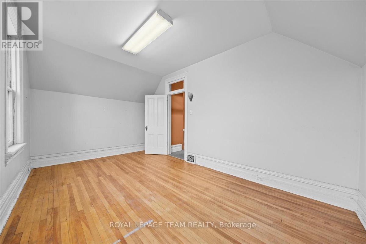 17 Arlington Avenue, Ottawa, Ontario  K2P 1C1 - Photo 9 - X13147160