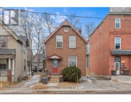 17 ARLINGTON AVENUE, Ottawa, Ontario