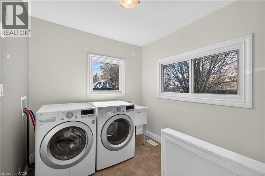 8 East 23rd Street, Hamilton, Ontario  L8V 2W6 - Photo 19 - 40811647