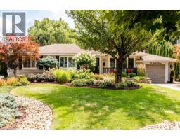 66 GARDEN Avenue, Ancaster, Ontario