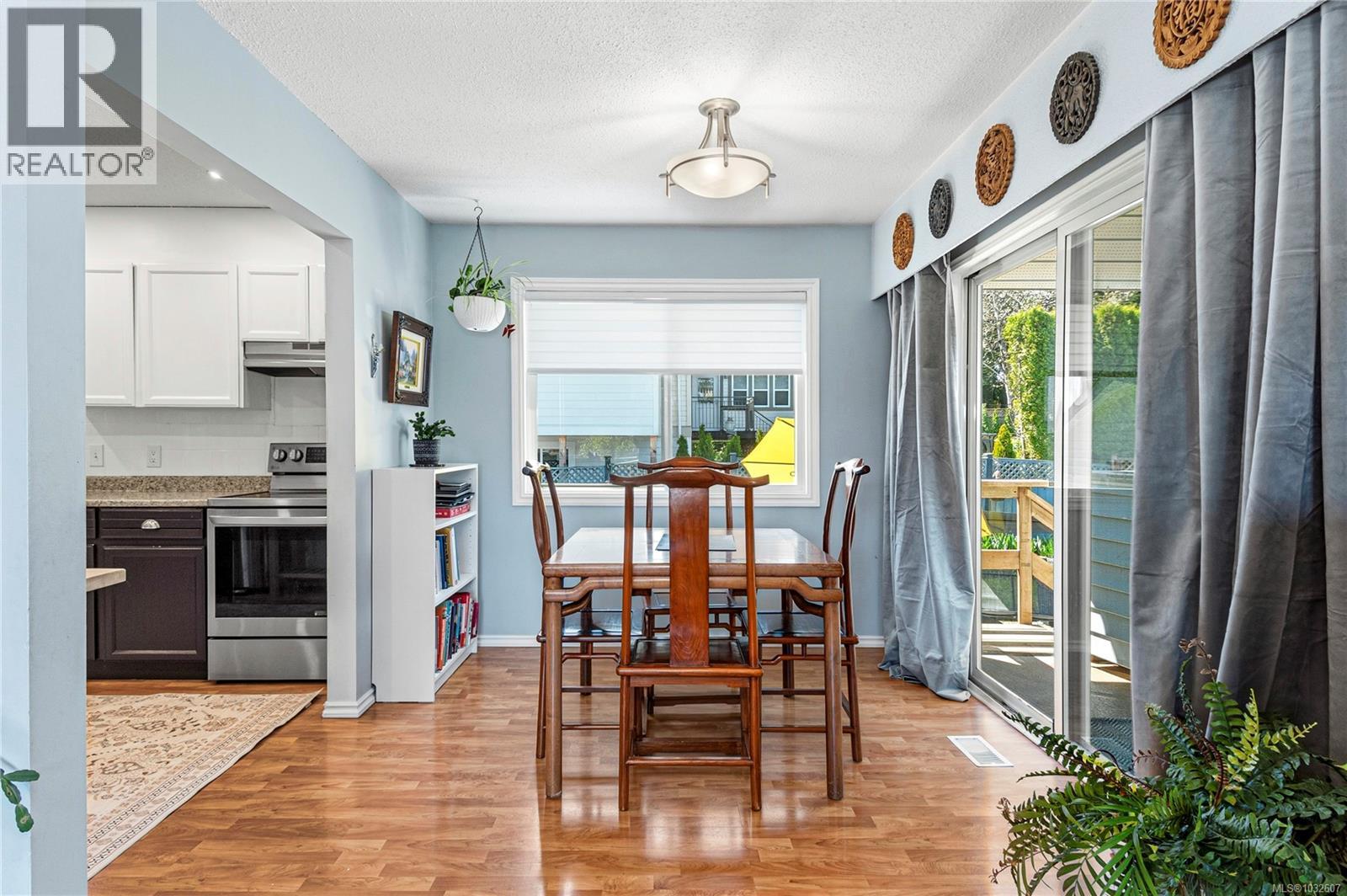 613 Nootka St, Comox, British Columbia  V9M 2L8 - Photo 9 - 1032607