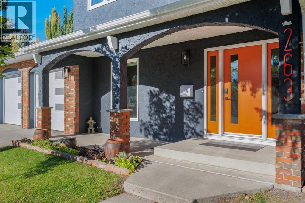 263 Silvergrove Place NW, Calgary, Alberta  T3B 4T5 - Photo 4 - A2312614