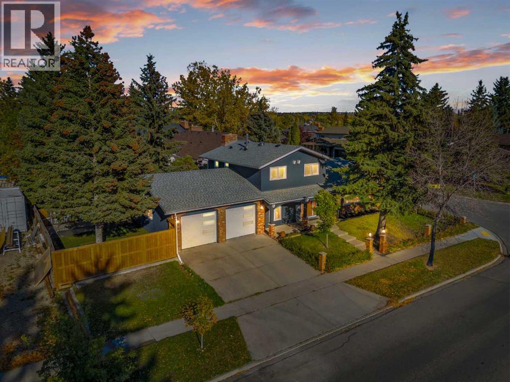 263 Silvergrove Place NW, Calgary, Alberta