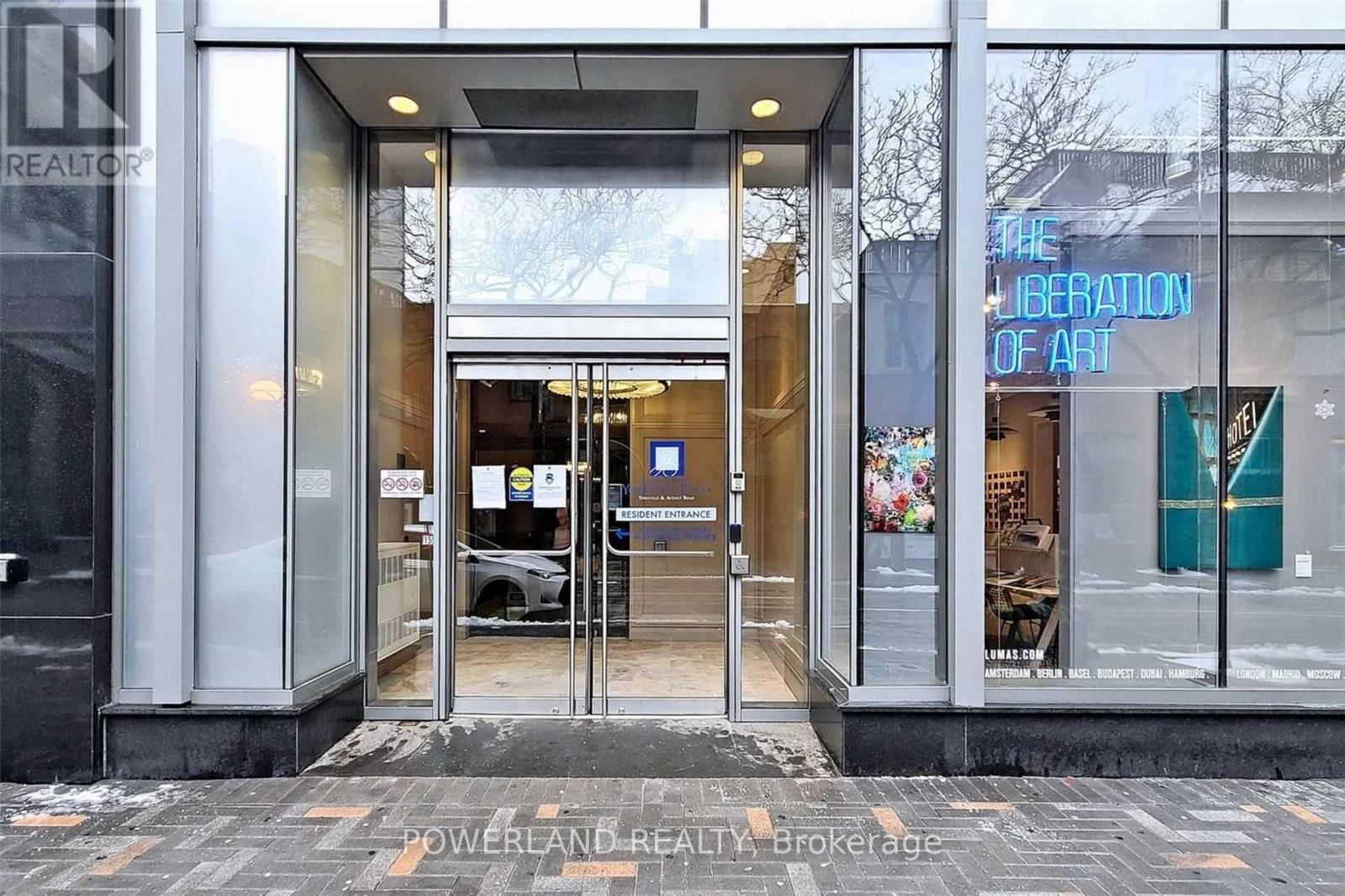 814 - 155 Yorkville Avenue, Toronto, Ontario  M5R 0B4 - Photo 3 - C13147116