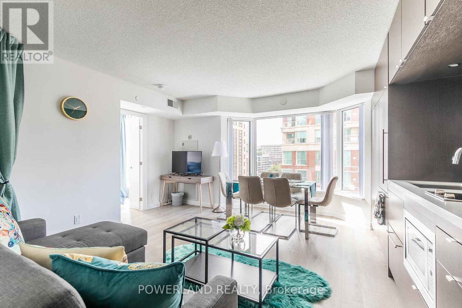 814 - 155 Yorkville Avenue, Toronto, Ontario  M5R 0B4 - Photo 4 - C13147116