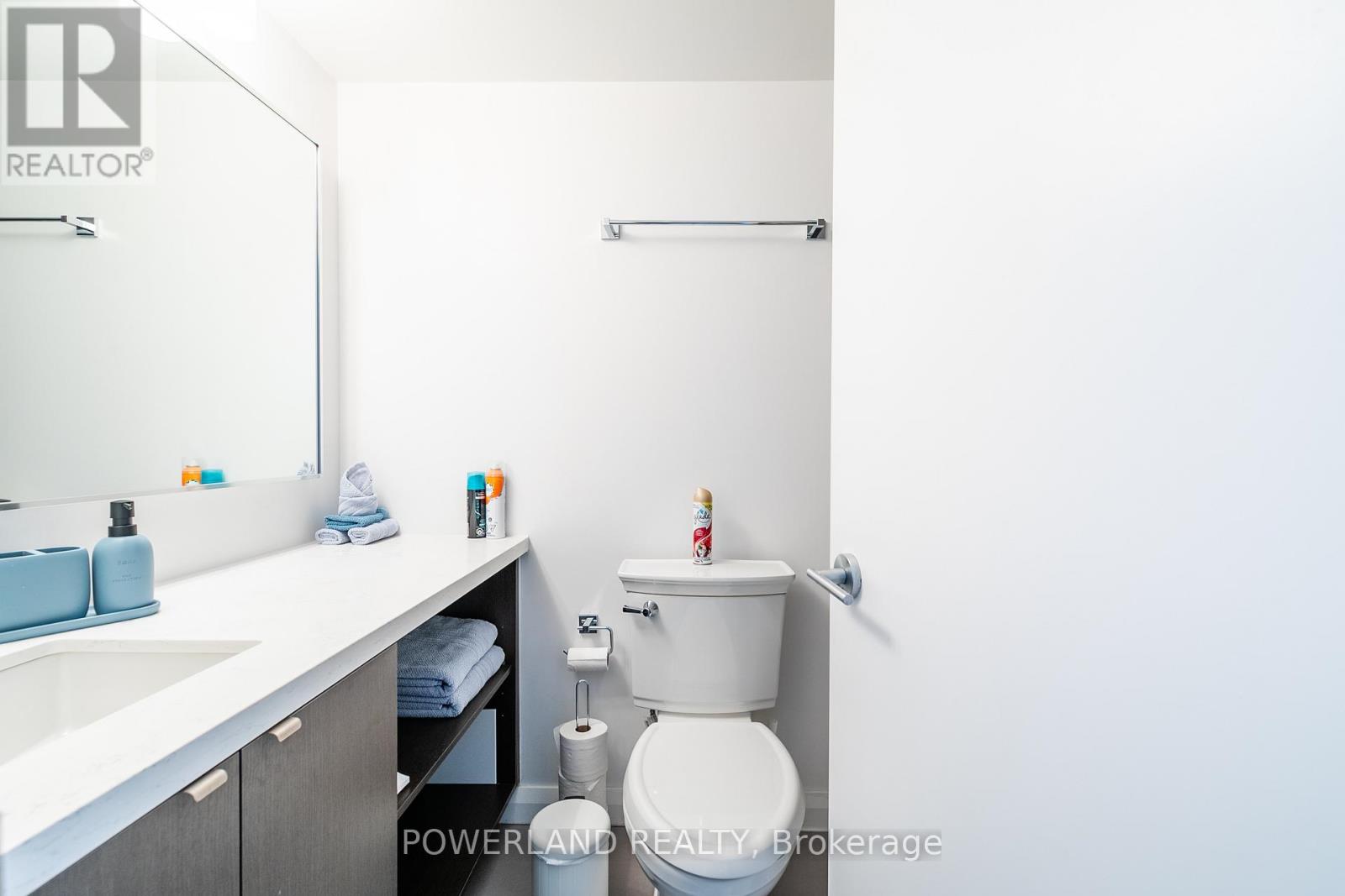 814 - 155 Yorkville Avenue, Toronto, Ontario  M5R 0B4 - Photo 7 - C13147116