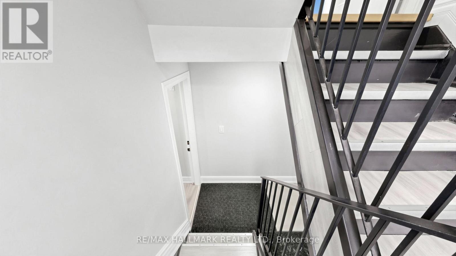 1249 Fieldstone Circle, Pickering, Ontario L1X 1B9 - Photo 33 - E13142872