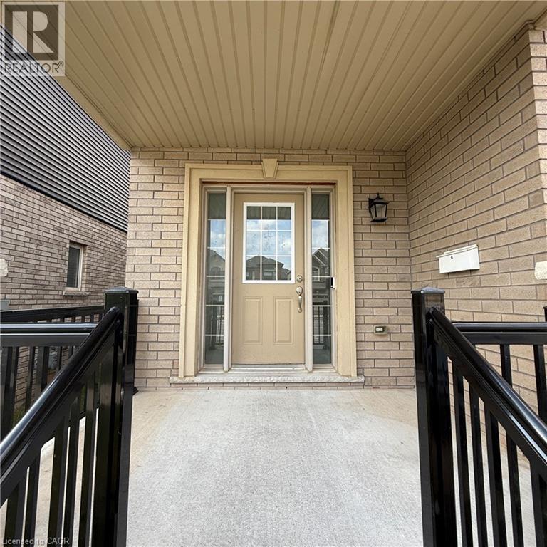 25 Macklin Street, Brantford, Ontario  N3V 0B2 - Photo 3 - 40831109