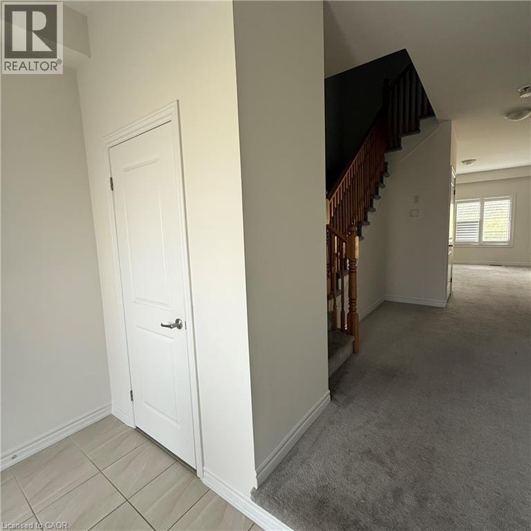 25 Macklin Street, Brantford, Ontario  N3V 0B2 - Photo 5 - 40831109