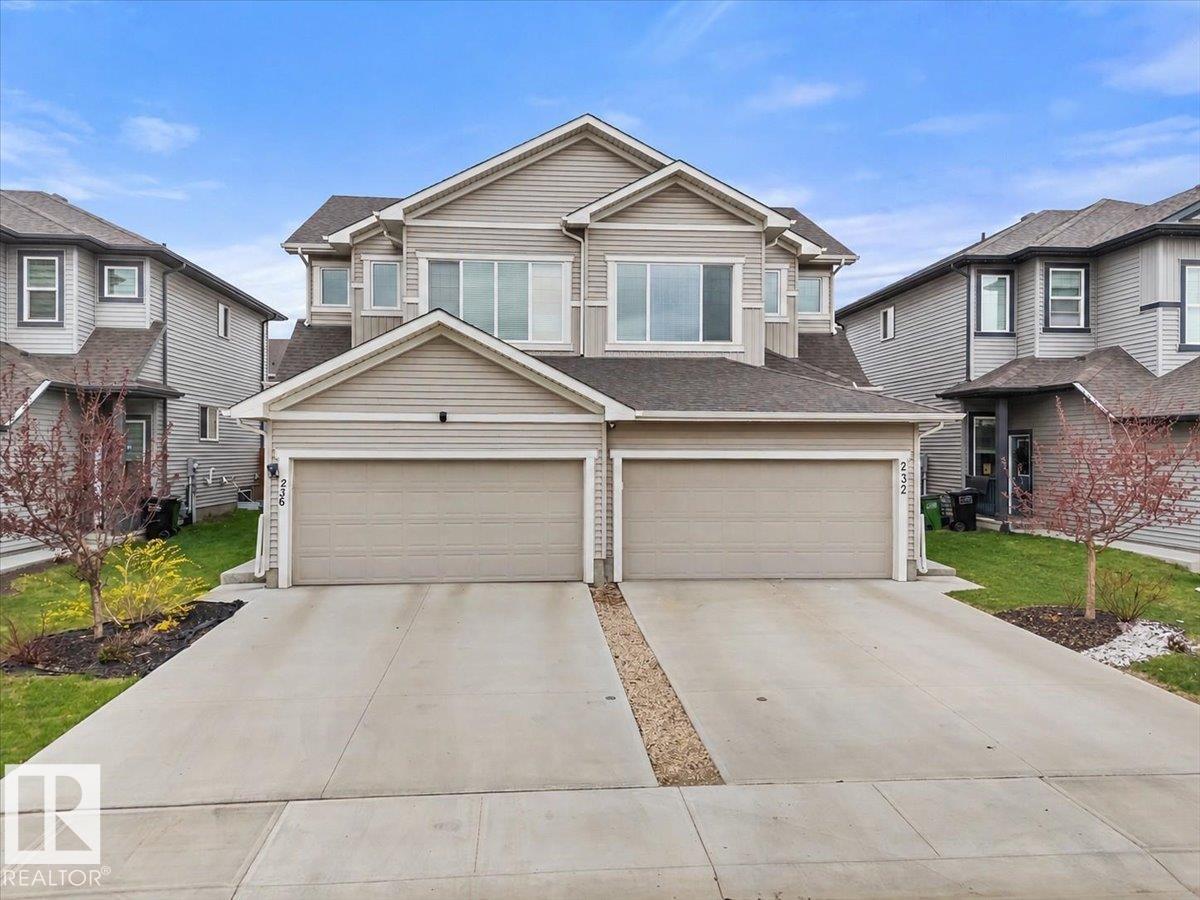 236 39 AV NW, edmonton, Alberta