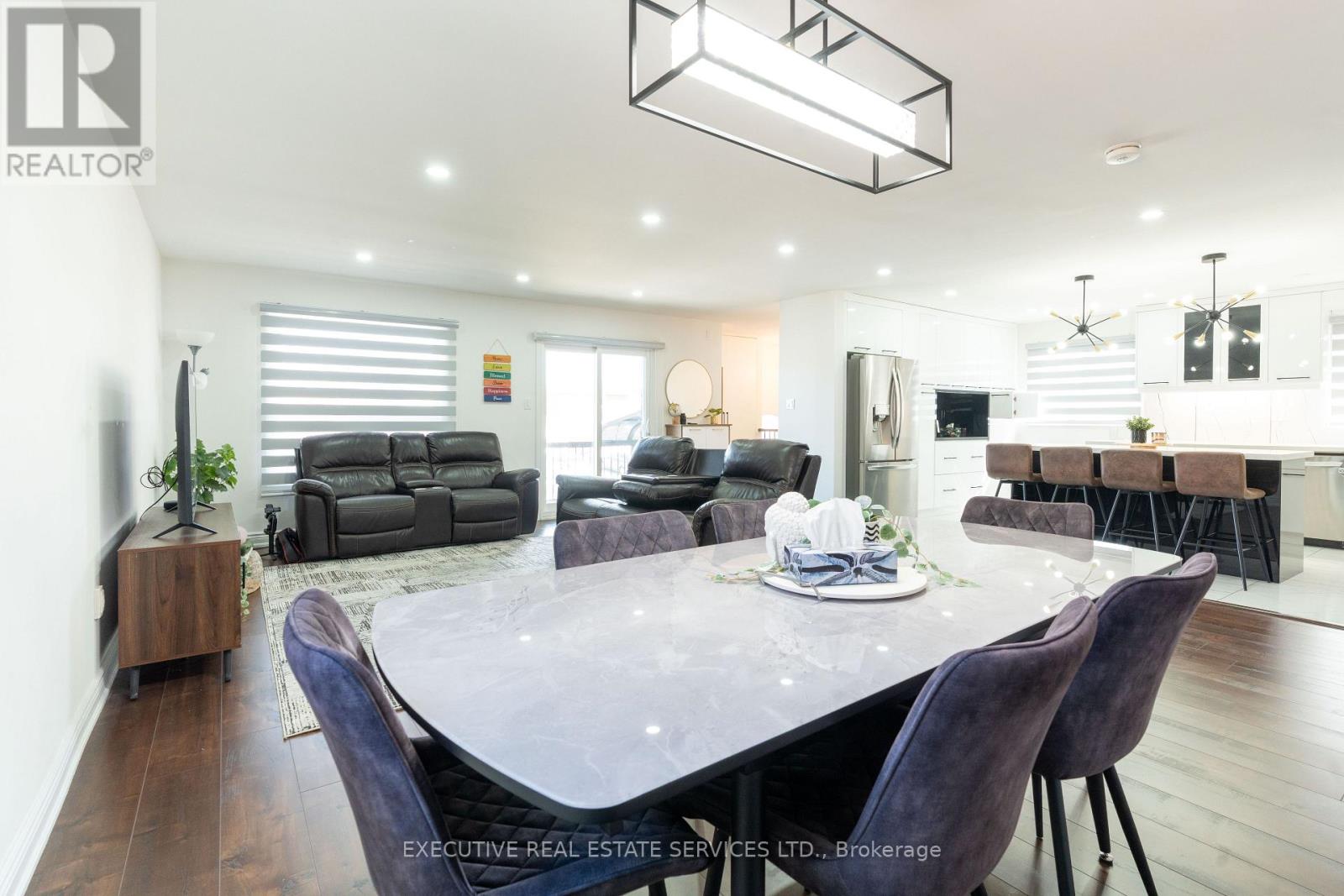 90 Hinchley Wood Grove, Brampton, Ontario  L6V 3M3 - Photo 9 - W13147106