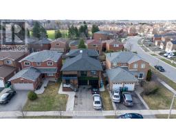 90 HINCHLEY WOOD GROVE, Brampton, Ontario