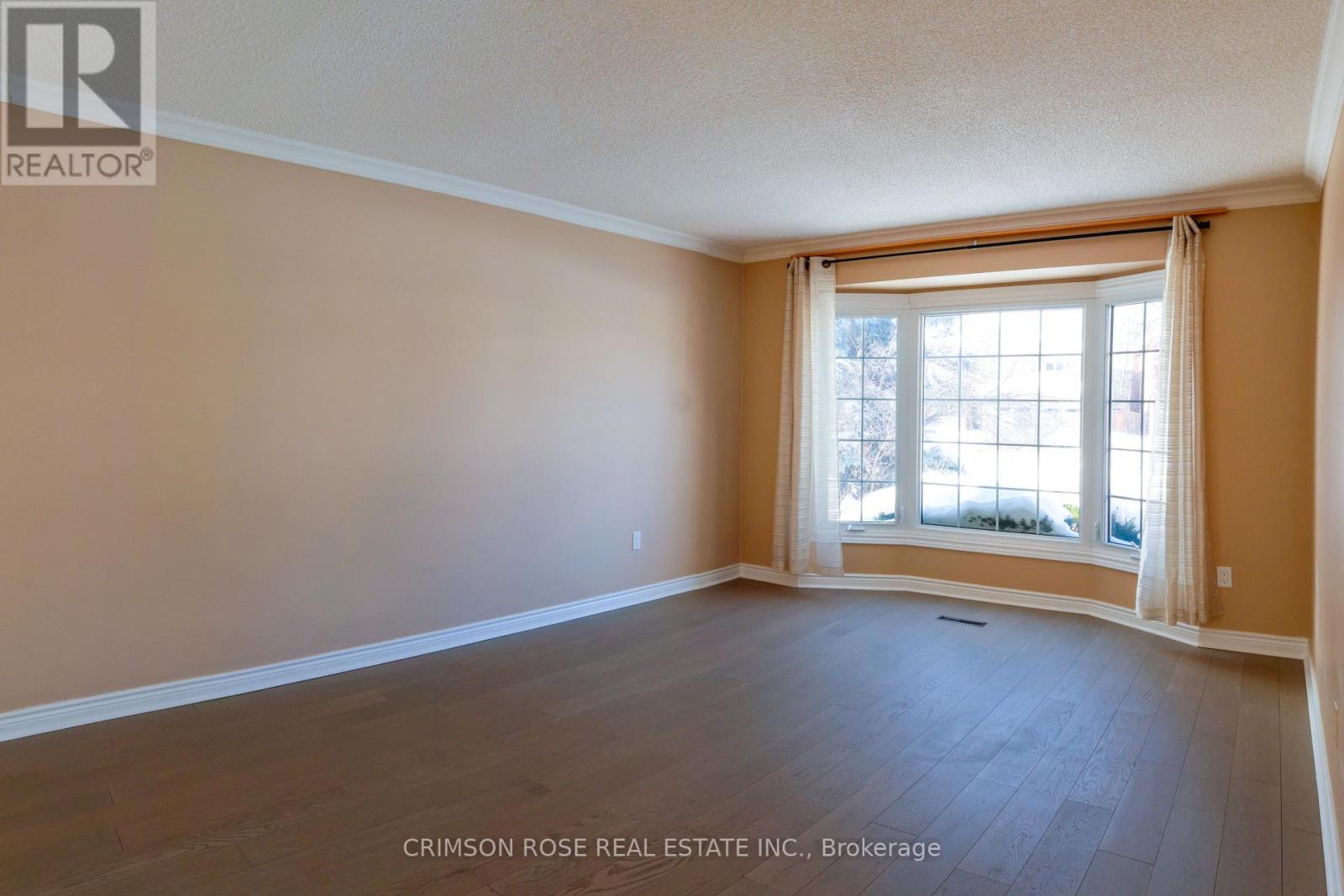2037 Schoolmaster Circle, Oakville, Ontario  L6M 3A1 - Photo 4 - W13141872