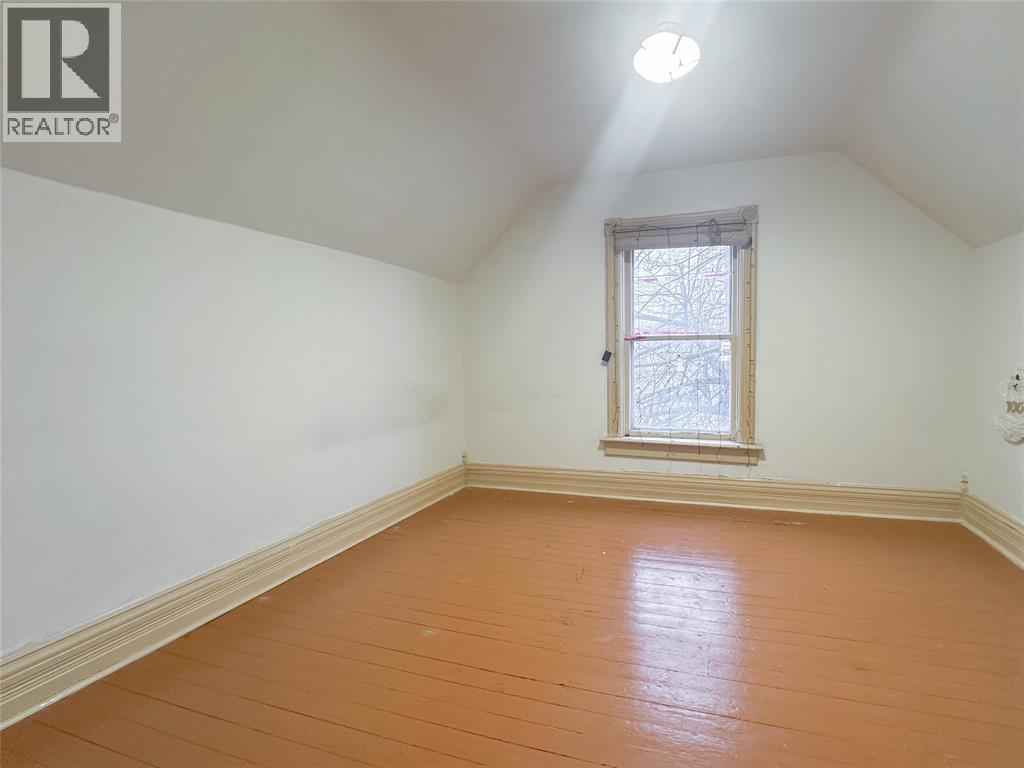 305 St Clair Street, Chatham, Ontario  N7L 3J8 - Photo 10 - 26011295