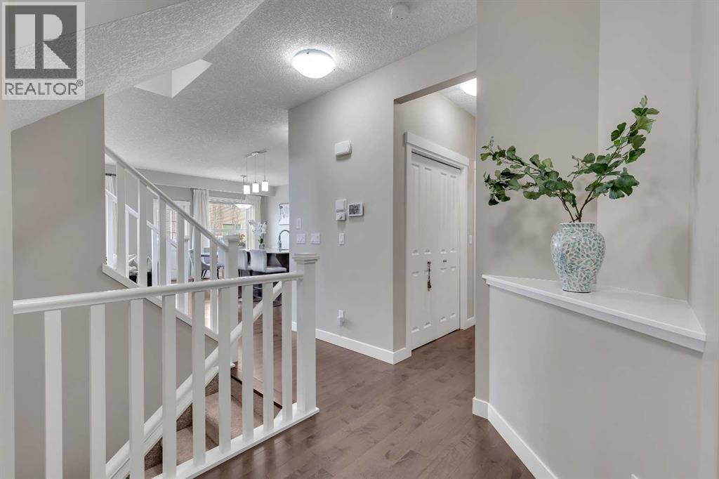 175 Brightoncrest Point SE, Calgary, Alberta  T2Z 5A6 - Photo 5 - A2306411