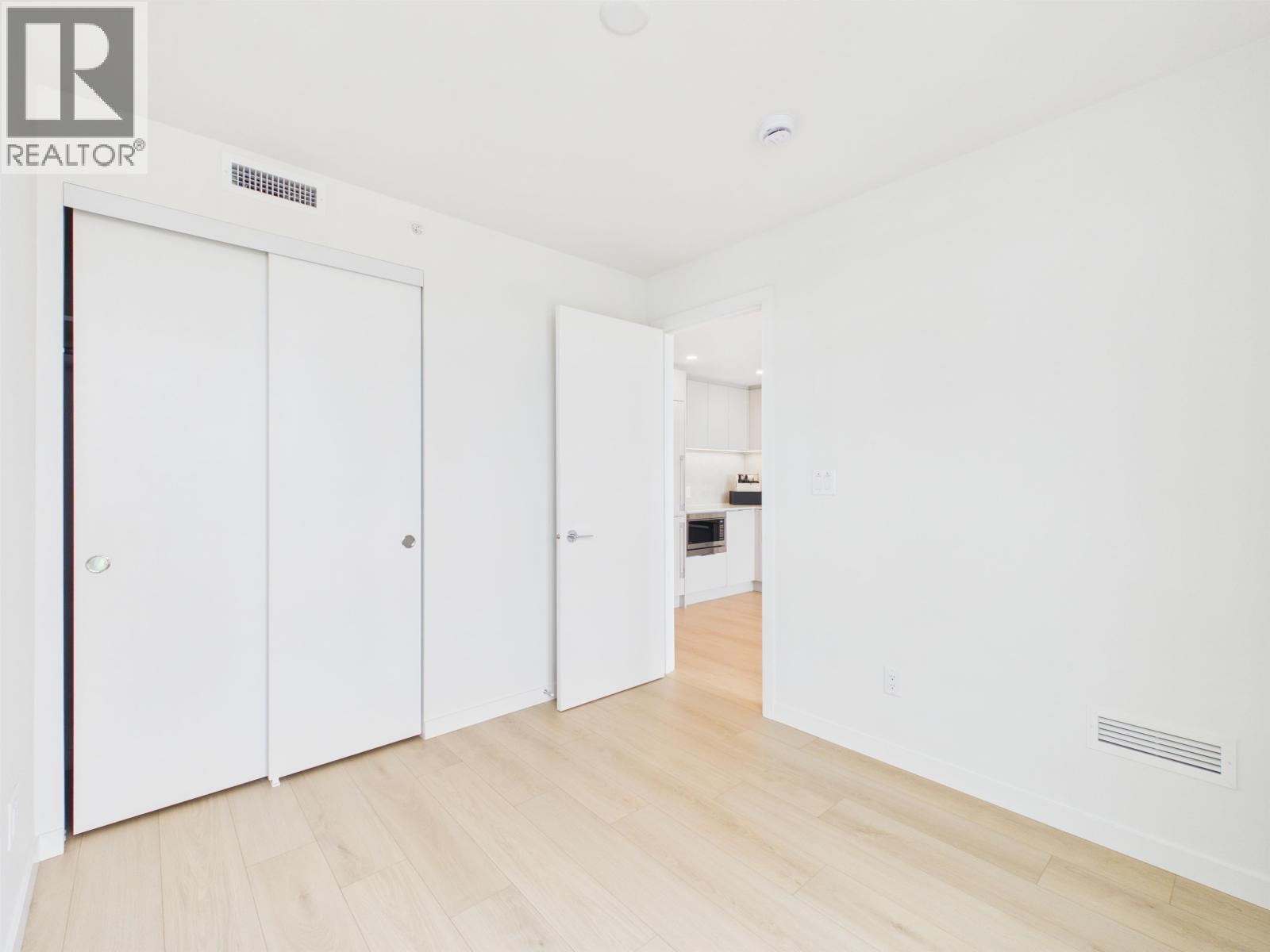 1604 311 Alderson Avenue, Coquitlam, British Columbia  V3K 0K3 - Photo 14 - R3125465