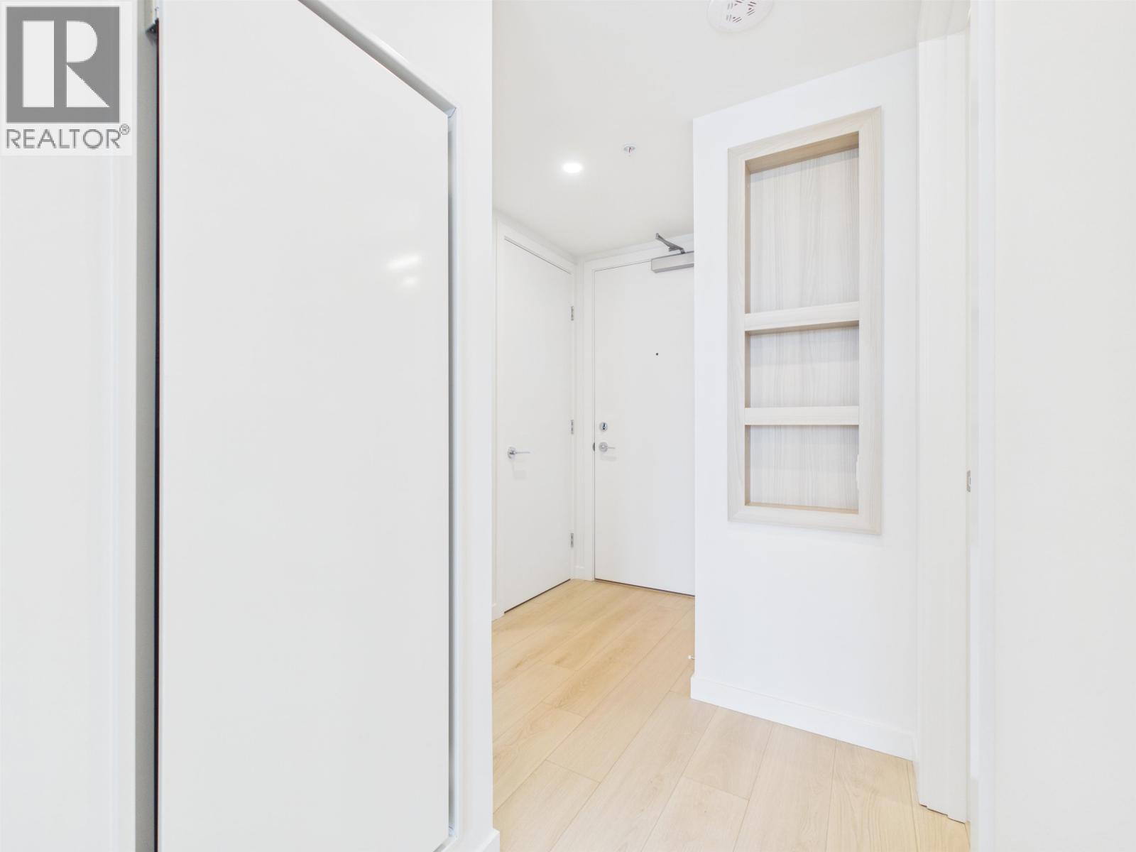 1604 311 Alderson Avenue, Coquitlam, British Columbia  V3K 0K3 - Photo 16 - R3125465