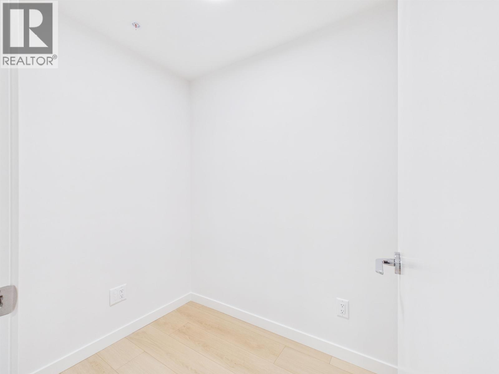 1604 311 Alderson Avenue, Coquitlam, British Columbia  V3K 0K3 - Photo 17 - R3125465