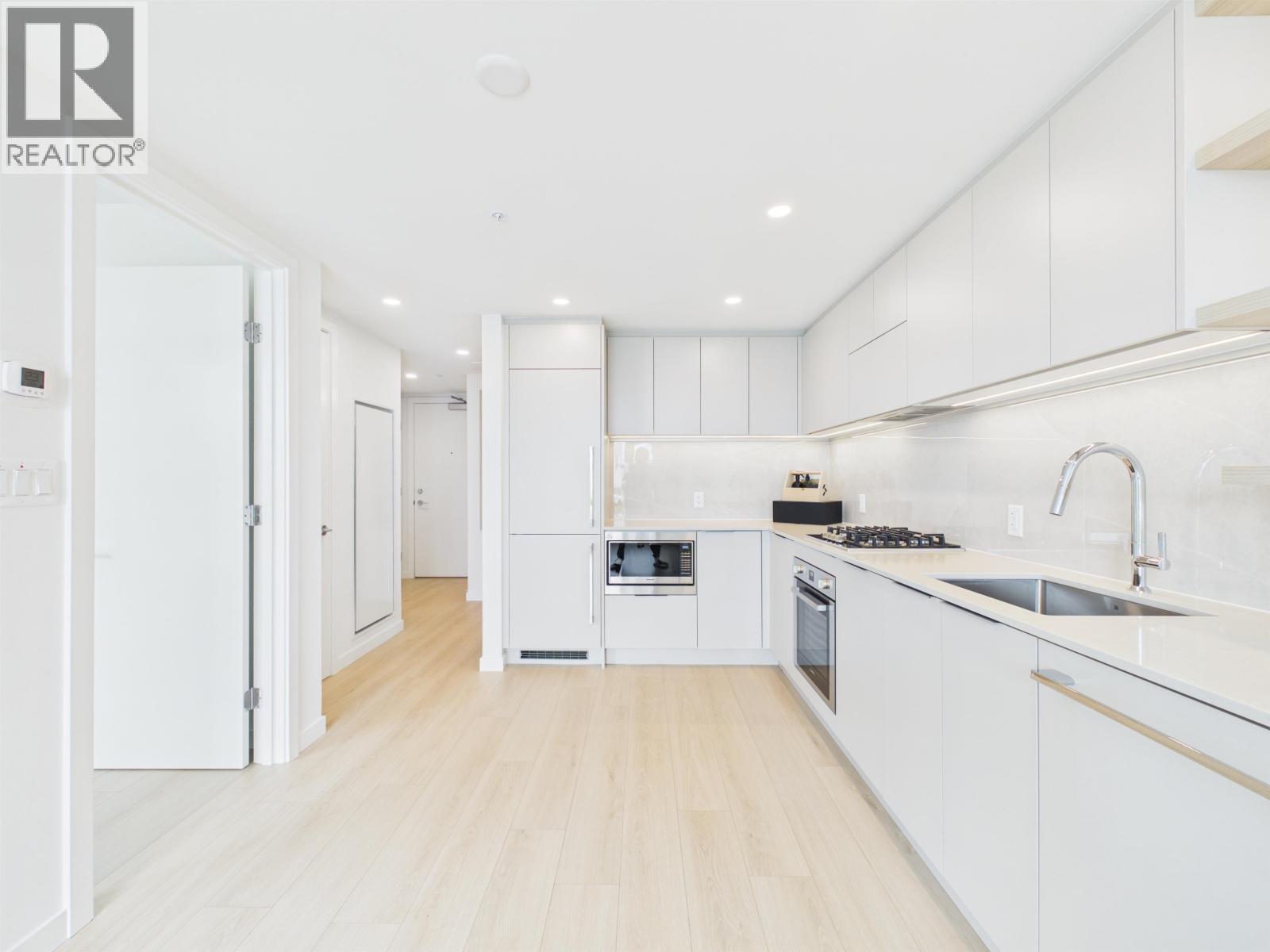 1604 311 Alderson Avenue, Coquitlam, British Columbia  V3K 0K3 - Photo 5 - R3125465