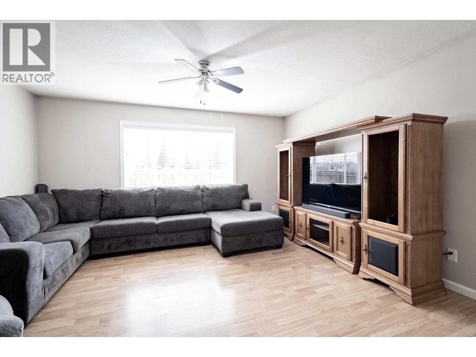9905 81 Street, Fort St. John, British Columbia  V1J 6K4 - Photo 11 - R3125183