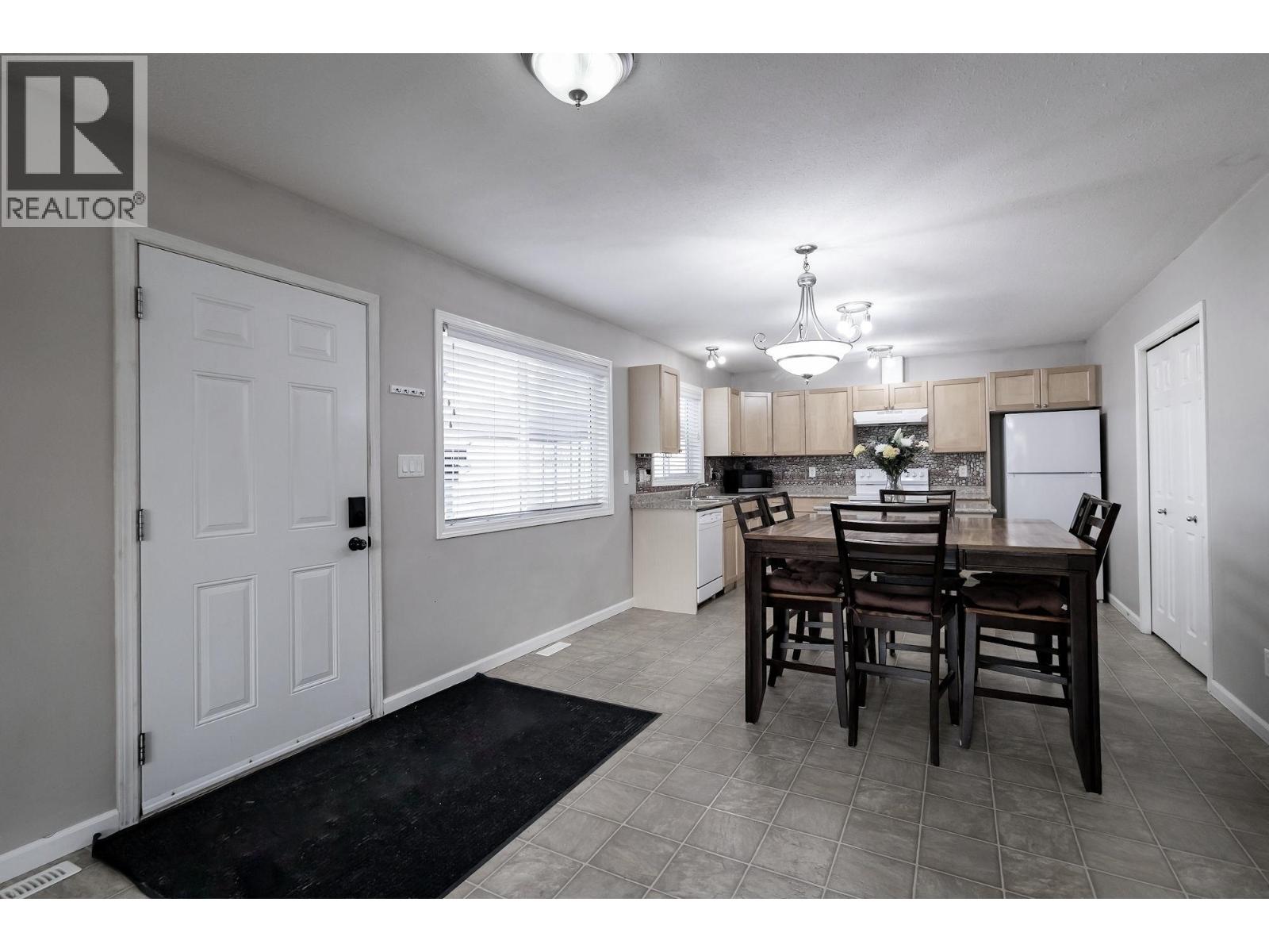 9905 81 Street, Fort St. John, British Columbia  V1J 6K4 - Photo 16 - R3125183