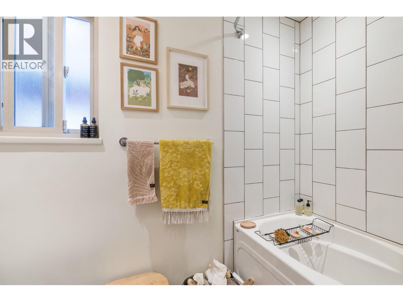 2246 Parker Street, Vancouver, British Columbia  V5L 2L9 - Photo 17 - R3125264