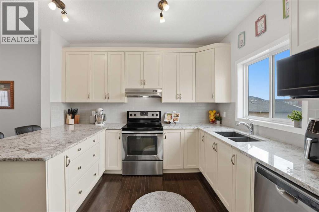 2116 Reunion Square NW, Airdrie, Alberta  T4B 0Y9 - Photo 14 - A2307416