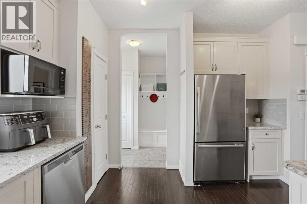 2116 Reunion Square NW, Airdrie, Alberta  T4B 0Y9 - Photo 15 - A2307416