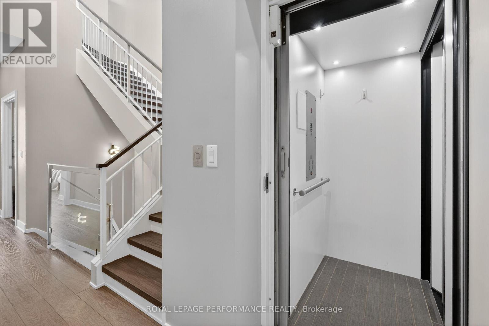 110 - 416 Sparks Street, Ottawa, Ontario  K1R 0B2 - Photo 16 - X13147186
