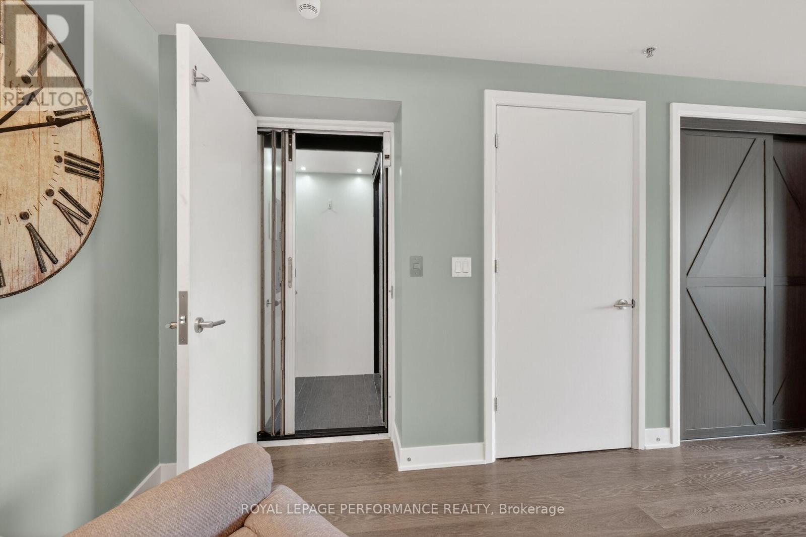 110 - 416 Sparks Street, Ottawa, Ontario  K1R 0B2 - Photo 33 - X13147186