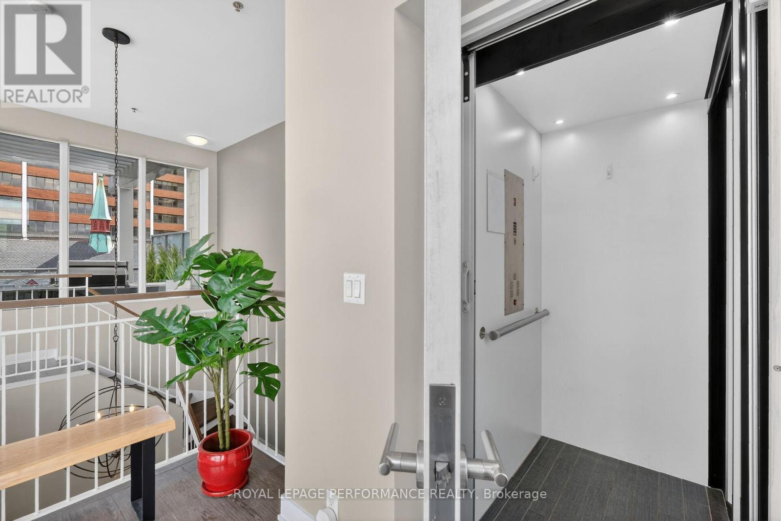 110 - 416 Sparks Street, Ottawa, Ontario  K1R 0B2 - Photo 34 - X13147186
