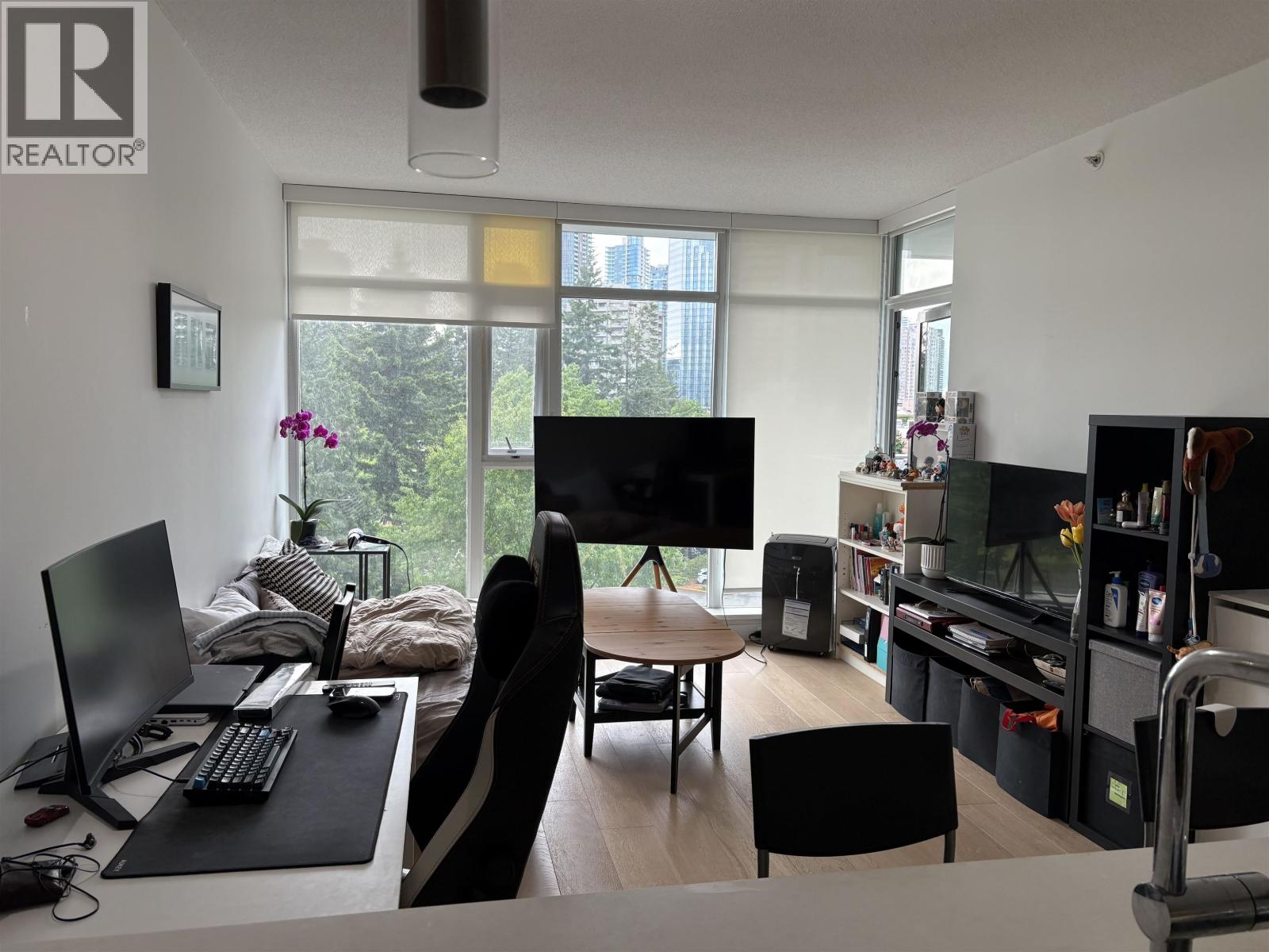 807 6588 Nelson Avenue, Burnaby, British Columbia  V5H 0E8 - Photo 4 - R3125304