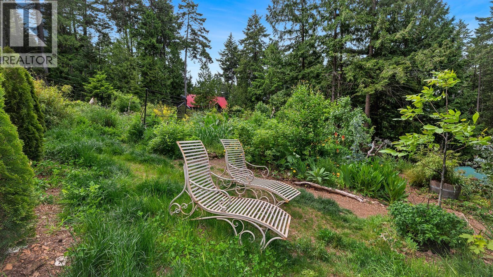 604 Waugh Road, Mayne Island, British Columbia  V0N 2J1 - Photo 32 - R3125432