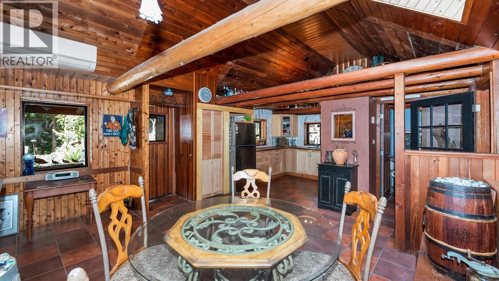 604 Waugh Road, Mayne Island, British Columbia  V0N 2J1 - Photo 9 - R3125432