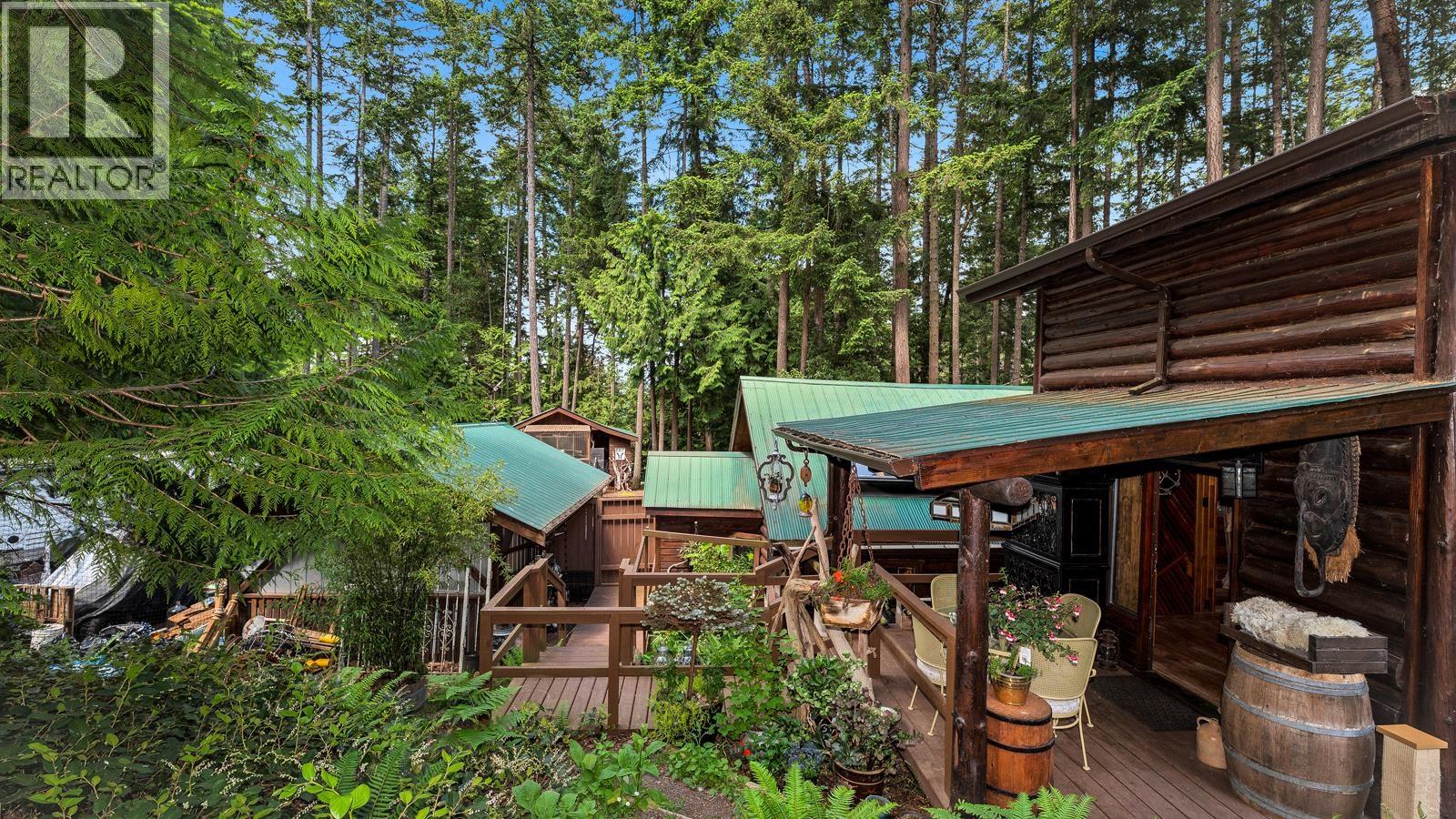 604 Waugh Road, Mayne Island, British Columbia  V0N 2J1 - Photo 29 - R3125432