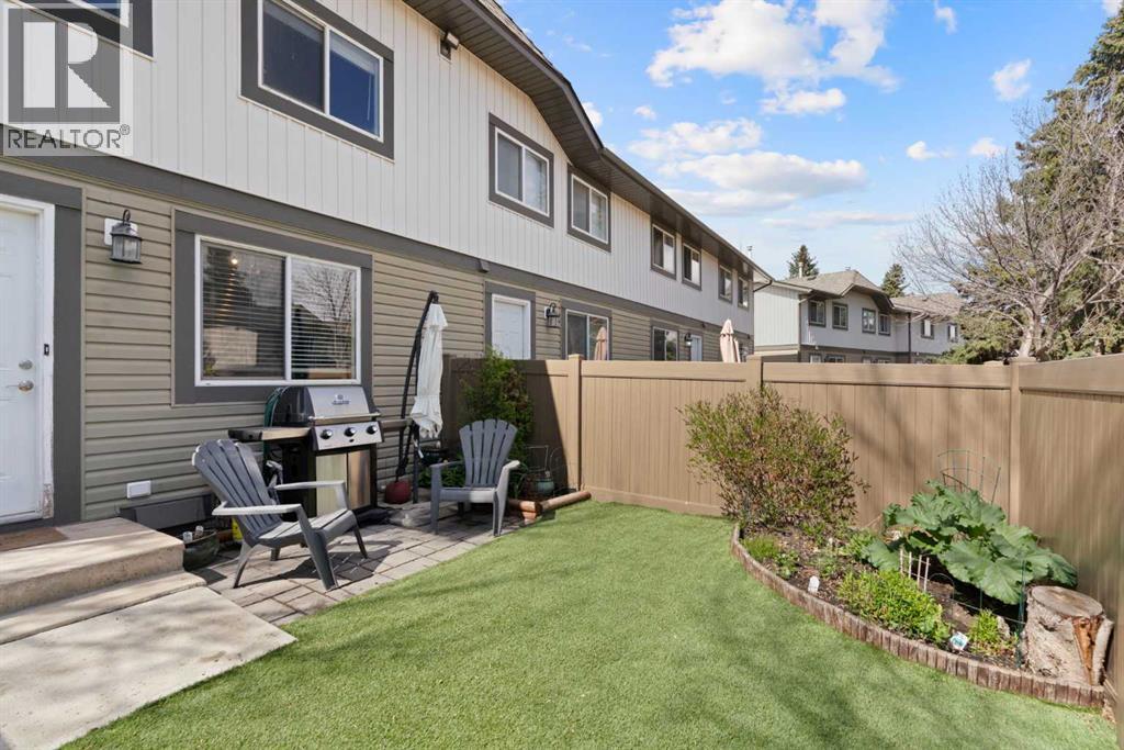 530 Woodbine Boulevard SW, Calgary, Alberta  T2W 5B3 - Photo 34 - A2312450