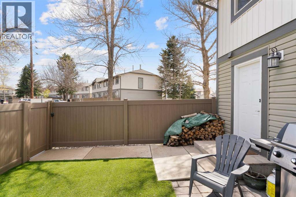 530 Woodbine Boulevard SW, Calgary, Alberta  T2W 5B3 - Photo 37 - A2312450