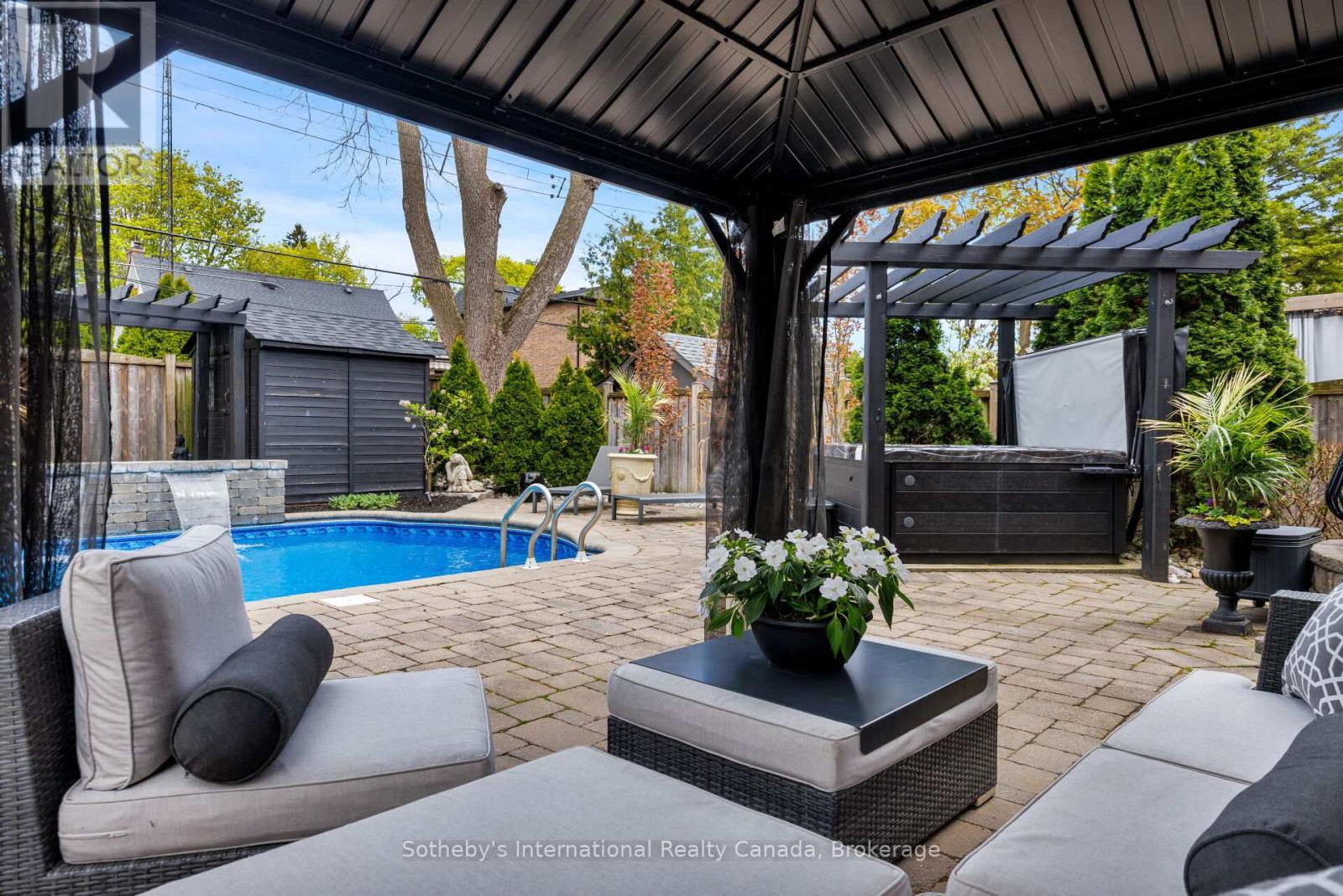 1437 Islington Avenue, Toronto, Ontario  M9A 3K8 - Photo 6 - W13146458