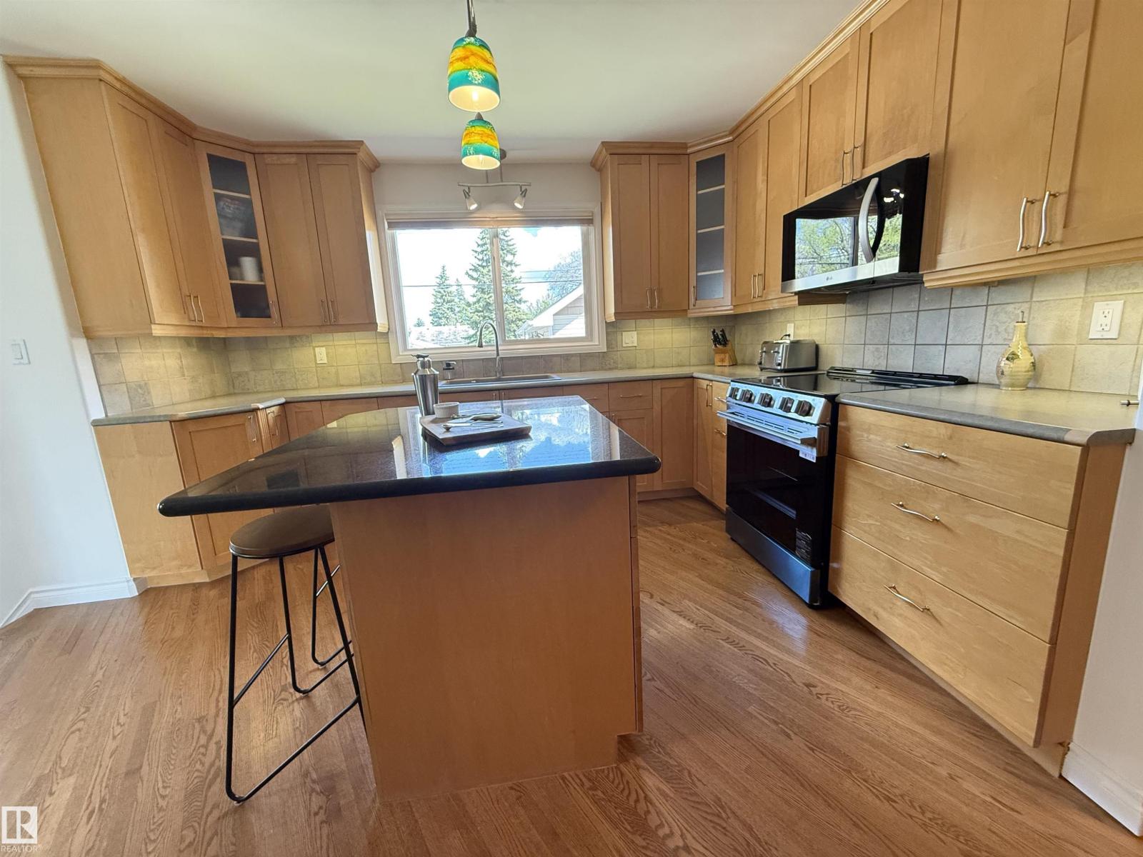 10807 52 St Nw, Edmonton, Alberta  T6A 2H4 - Photo 14 - E4488676