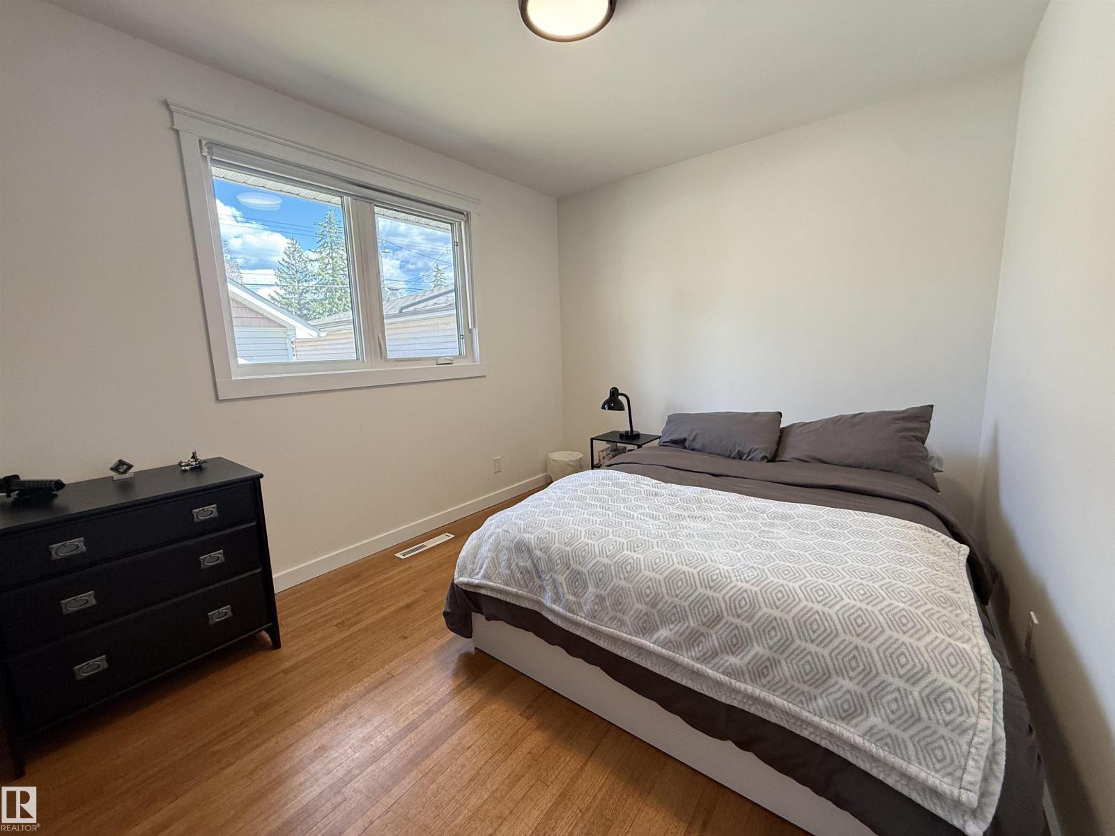 10807 52 St Nw, Edmonton, Alberta  T6A 2H4 - Photo 17 - E4488676