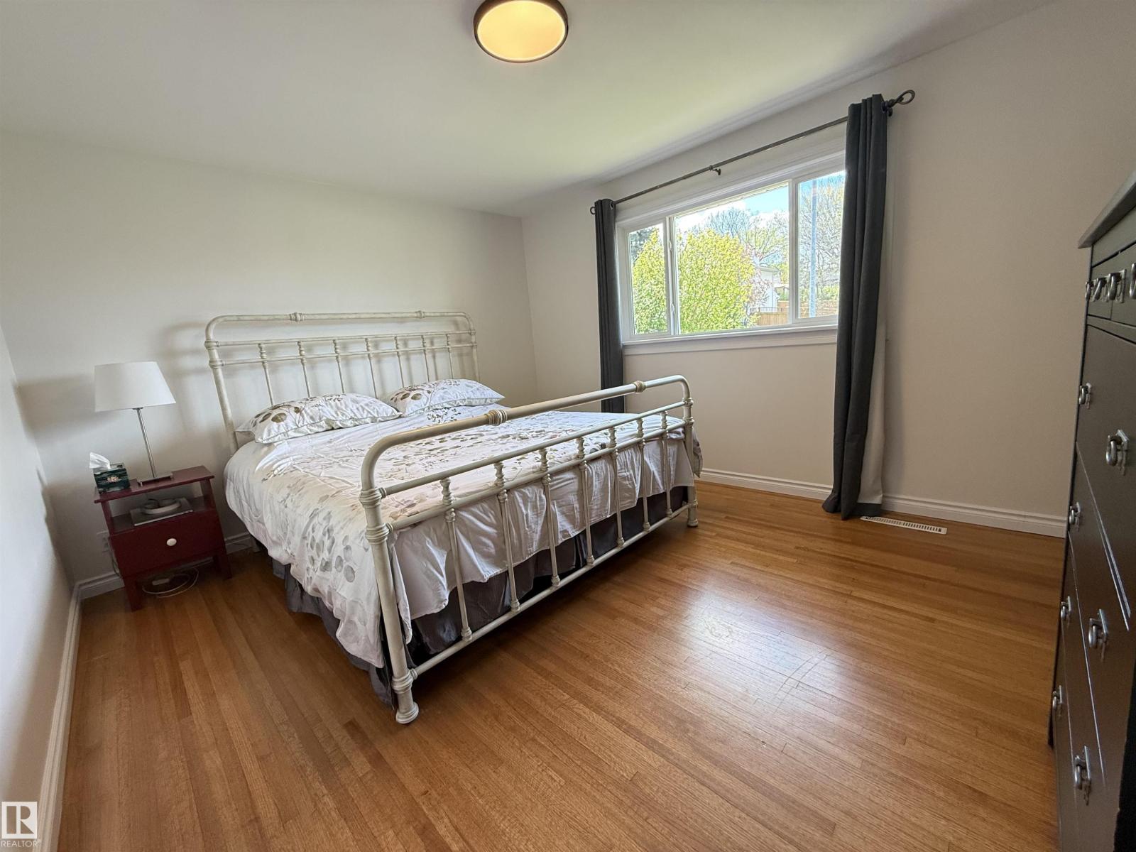 10807 52 St Nw, Edmonton, Alberta  T6A 2H4 - Photo 19 - E4488676