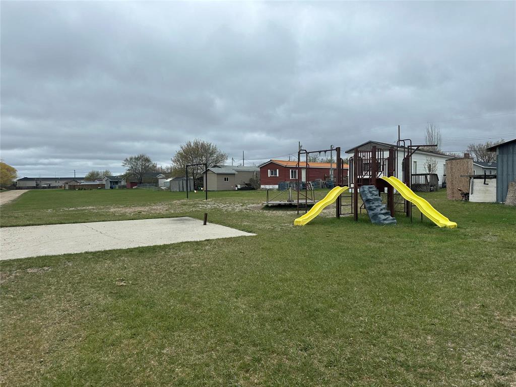 27 Cottonwood Trailer C Road, Grunthal, Manitoba R0A 0R0 - Photo 12 - 202610433