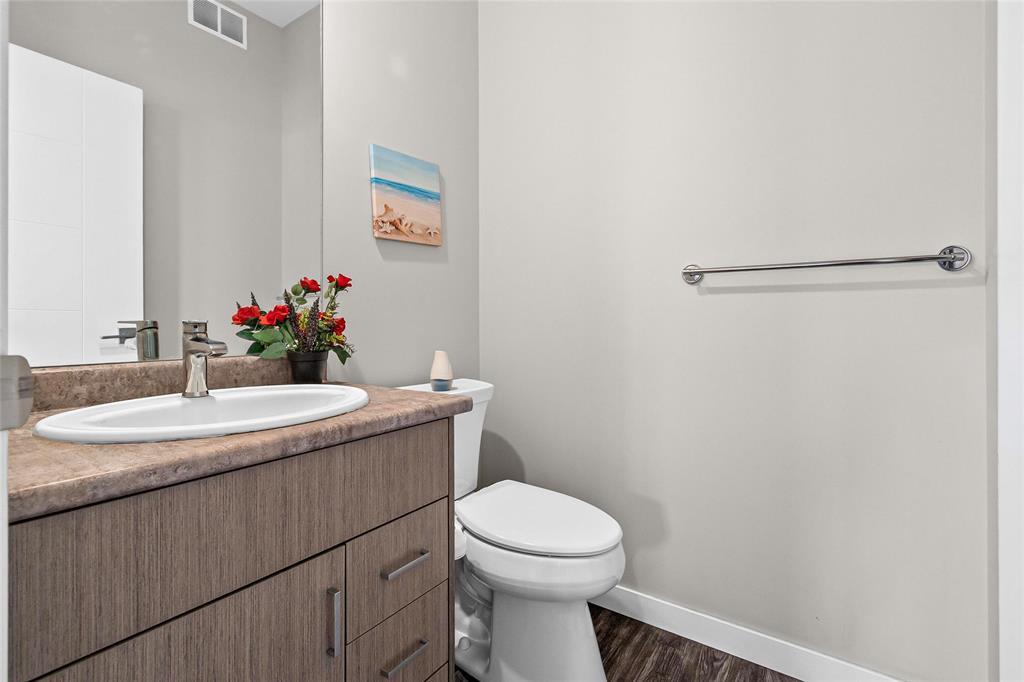 367 Cartesian Gate, Winnipeg, Manitoba  R2P 1W9 - Photo 7 - 202611063