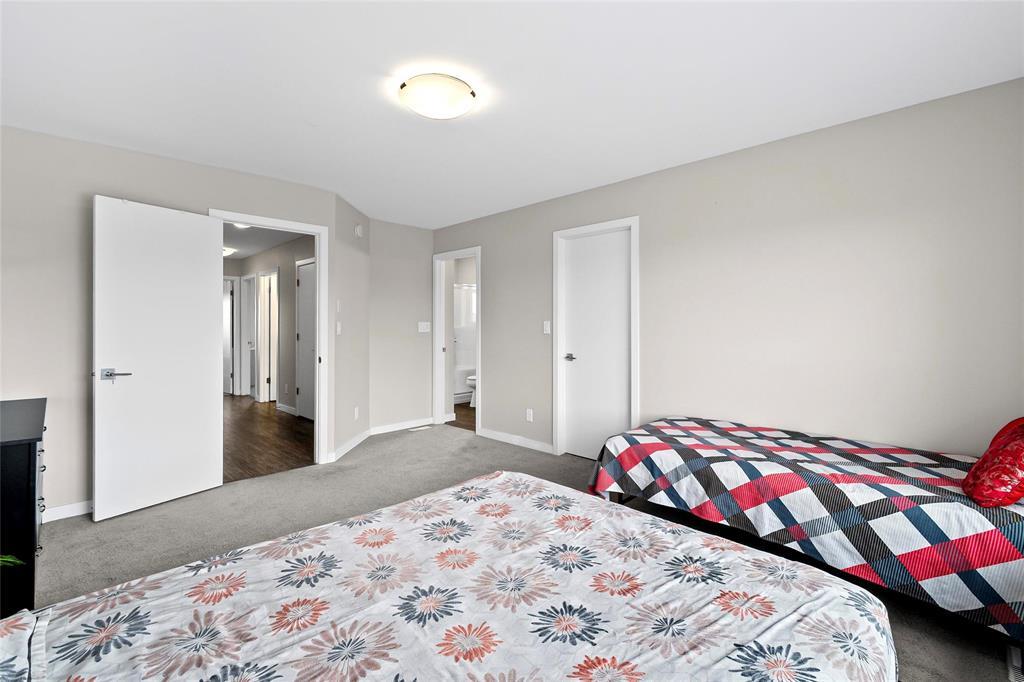 367 Cartesian Gate, Winnipeg, Manitoba  R2P 1W9 - Photo 9 - 202611063