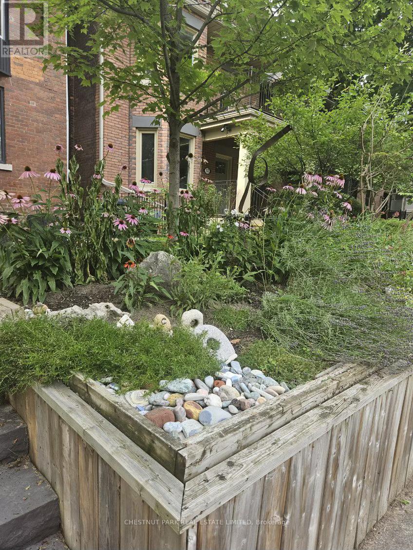 Lower - 10 Wroxeter Avenue, Toronto, Ontario M4K 1J6 - Photo 3 - E13137768