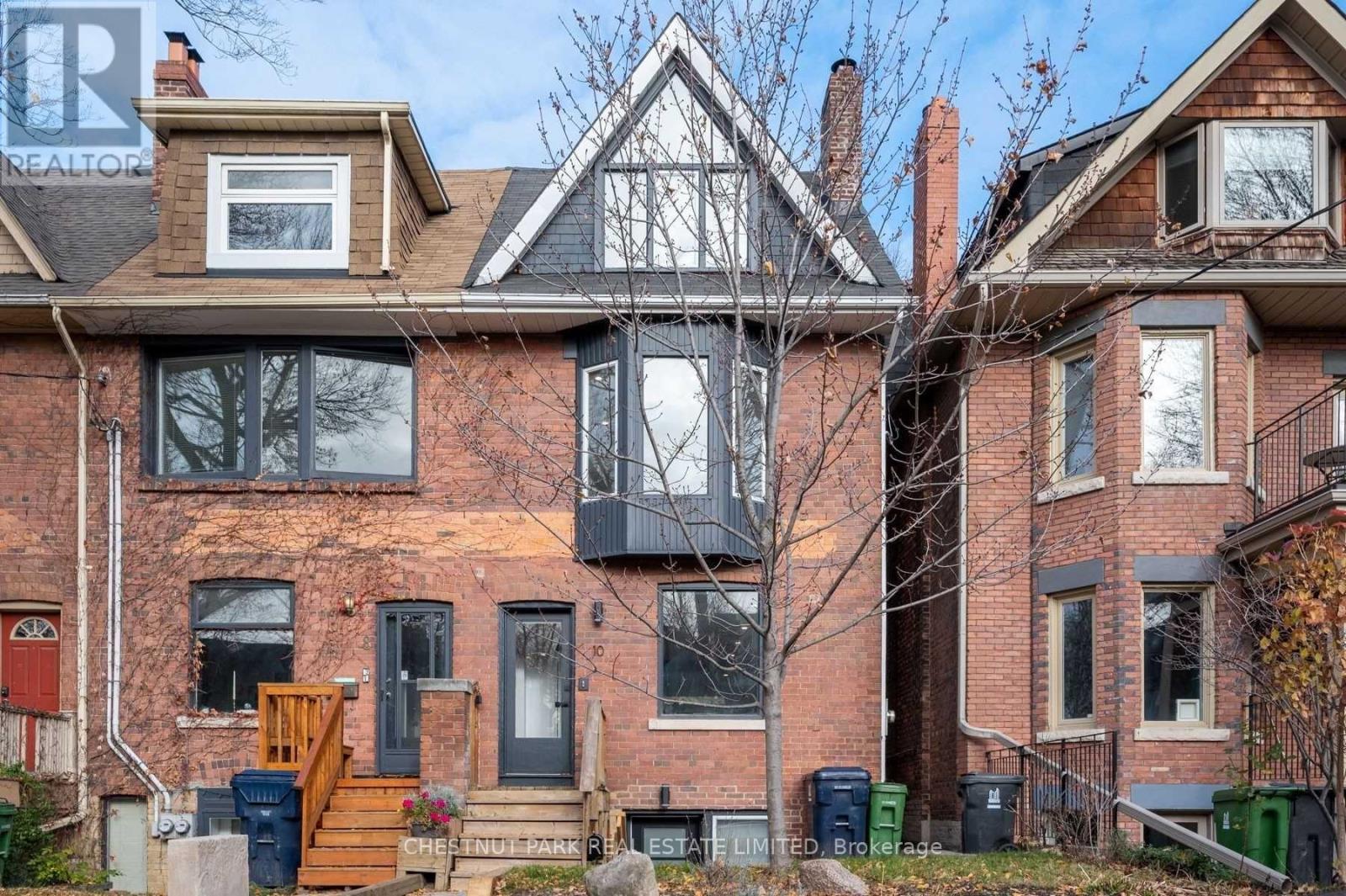 LOWER - 10 WROXETER AVENUE, Toronto, Ontario