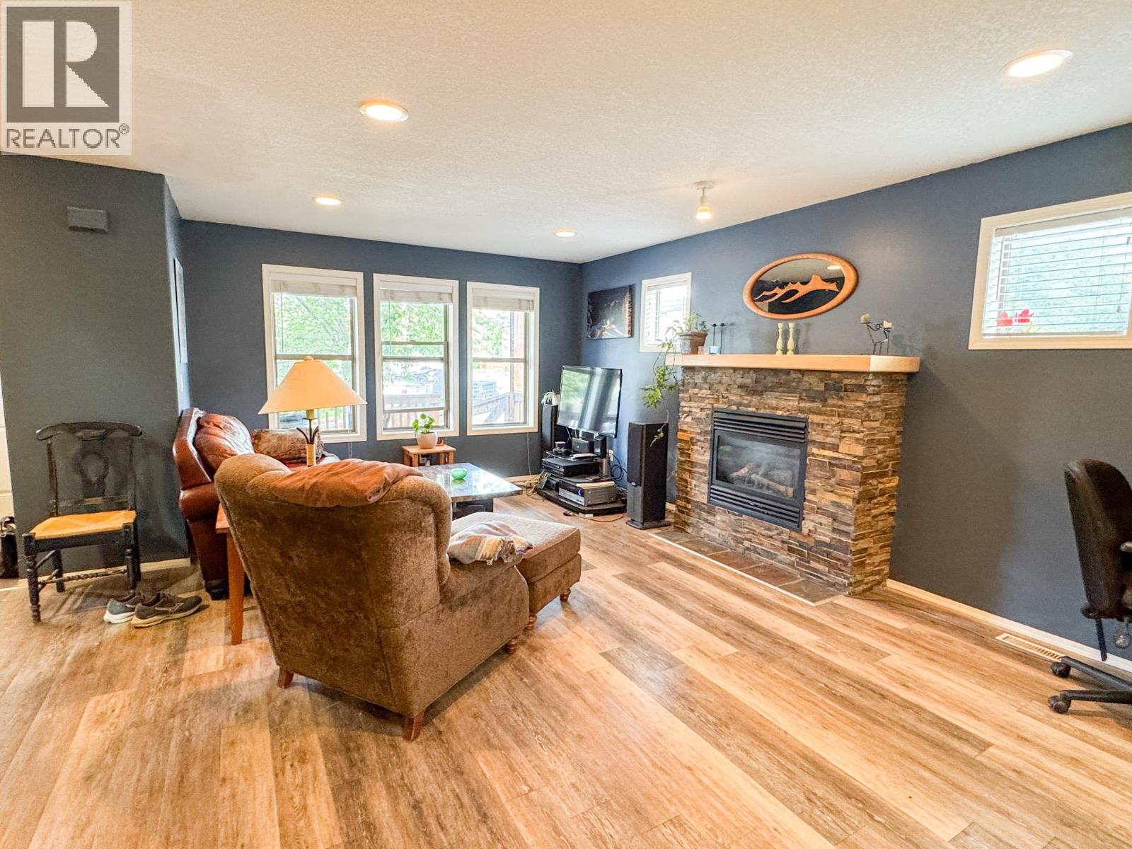 147 11 Avenue Unit# 1, Invermere, British Columbia  V0A 1K0 - Photo 8 - 10388070