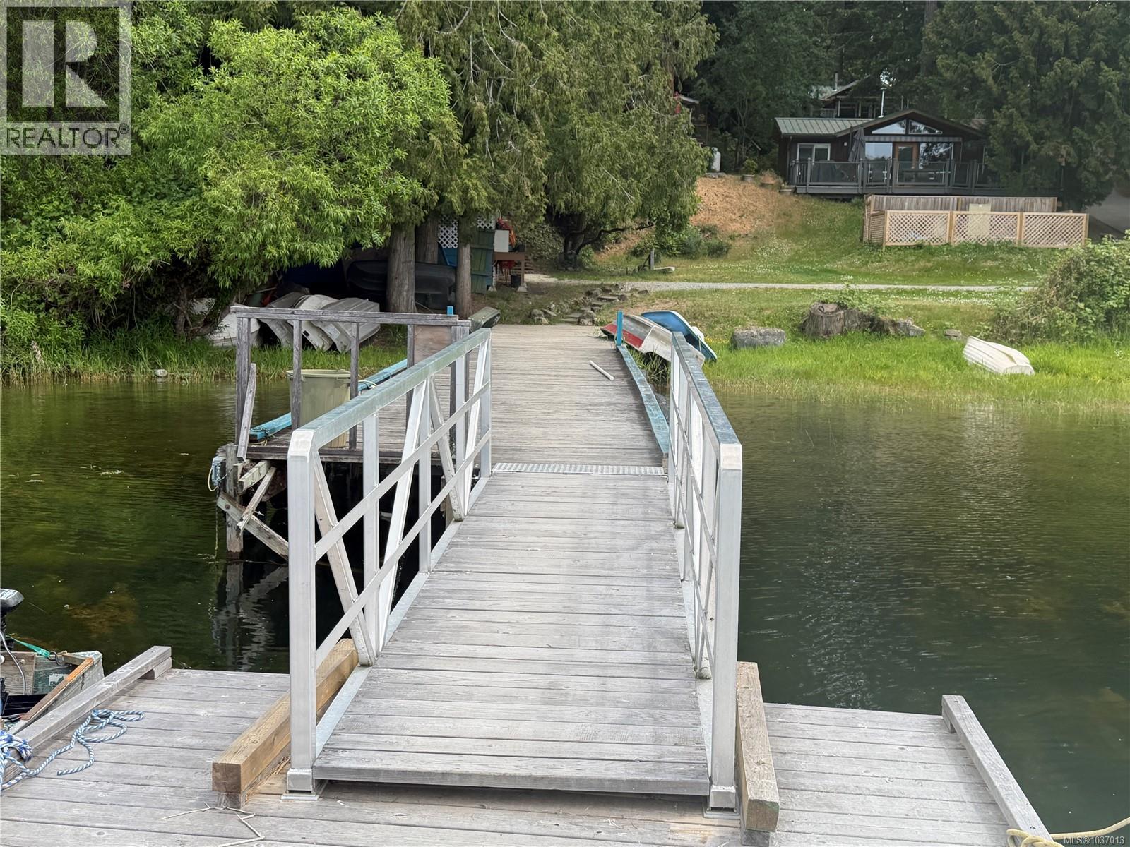 Cabin 3 1136 North End Rd, Salt Spring, British Columbia V8K 1M1 - Photo 21 - 1037013