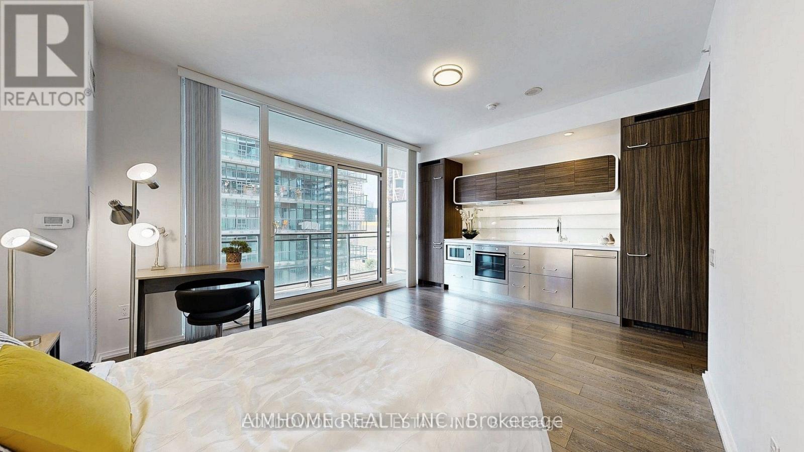 1103 - 45 Charles Street E, Toronto, Ontario  M4Y 0B8 - Photo 3 - C13147224