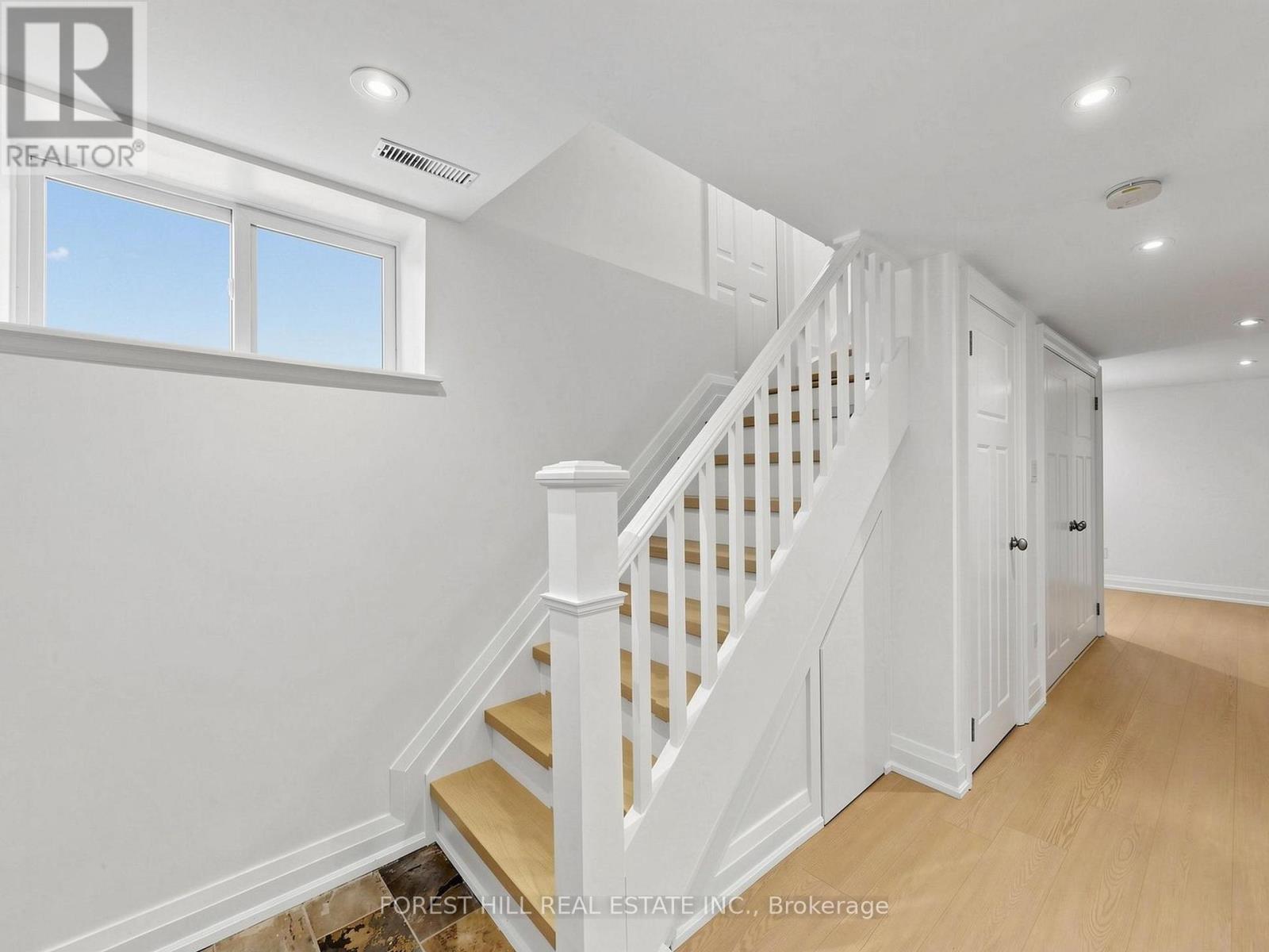277 Snowdon Avenue, Toronto, Ontario  M4N 2B4 - Photo 15 - C13142908